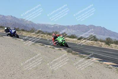 media/Dec-04-2025-Racers Edge (Thu) [[5ebc9f124d]]/2-A Group/1-Session 2 (Turn 7 Inside)/